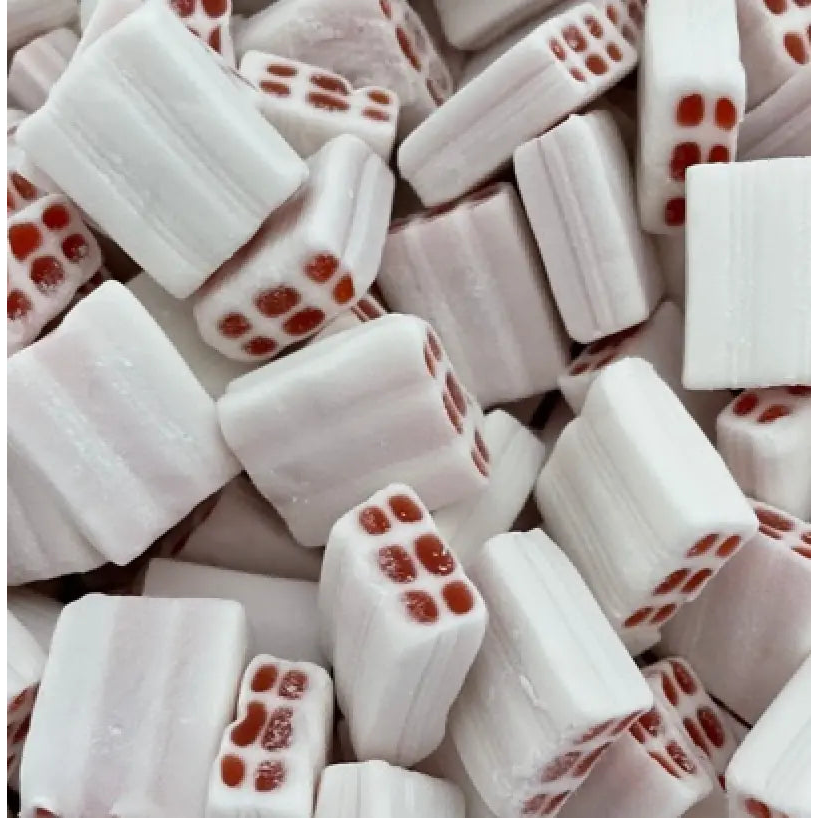 Strawberry & Cream Bricks 150g